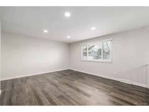 8932 Neil St, Thornton, CO 80260 photo 6