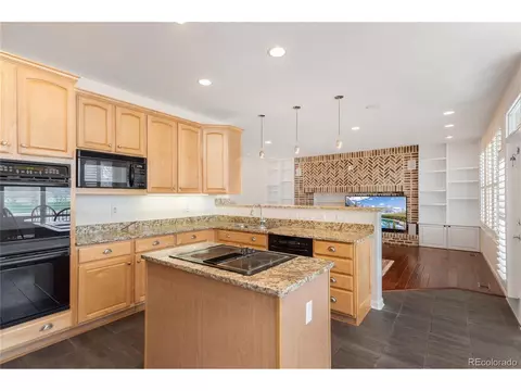 18242 E Ida Dr, Centennial, CO 80015 photo 14