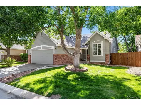 2279 S Joliet Way, Aurora, CO 80014