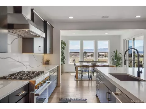 9194 Star Fall Cir, Littleton, CO 80125