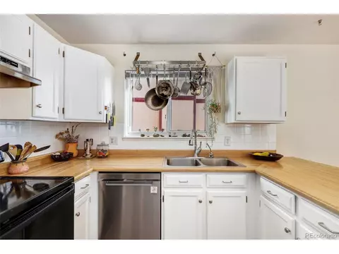 18961 E Mercer Dr, Aurora, CO 80013 photo 9