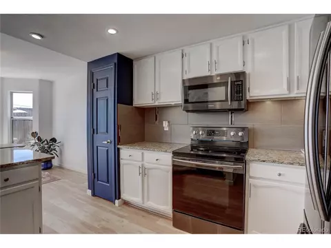 2060 E Phillips Ln, Centennial, CO 80122 photo 10