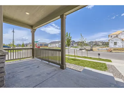 5450 Riverbend, Longmont, CO 80504 photo 2