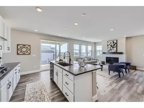 5450 Riverbend, Longmont, CO 80504 photo 5