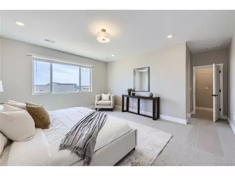 5450 Riverbend, Longmont, CO 80504 photo 12