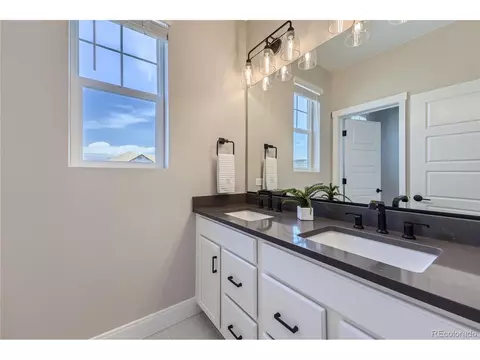 5450 Riverbend, Longmont, CO 80504 photo 19
