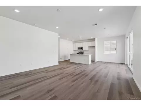 24769 E 39th Ave, Aurora, CO 80019 photo 9