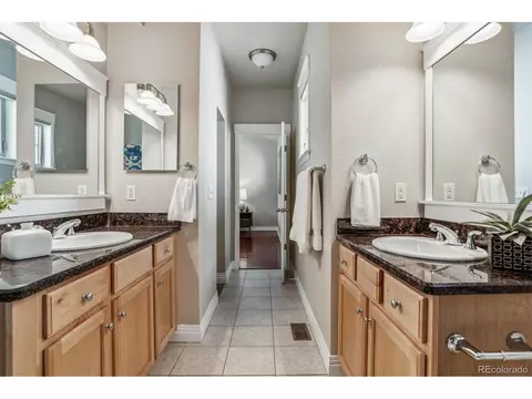 10529 E 28th Ave, Denver, CO 80238 photo 14