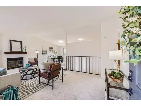 19054 E Oberlin Dr, Aurora, CO 80013 photo 4