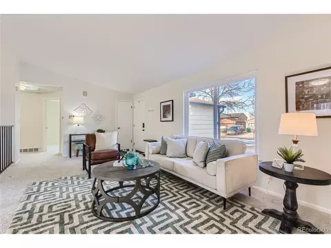 19054 E Oberlin Dr, Aurora, CO 80013 photo 5