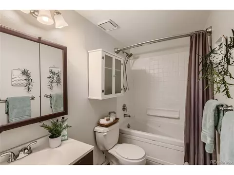 19054 E Oberlin Dr, Aurora, CO 80013 photo 12