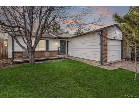 19054 E Oberlin Dr, Aurora, CO 80013 photo 1