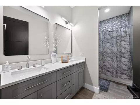 Bath - 28805 E 159th Ave, Brighton, CO 80603 photo 5 of 6