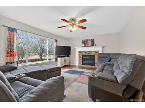 Living - 6289 Viewpoint Ave, Firestone, CO 80504 photo 1 of 2