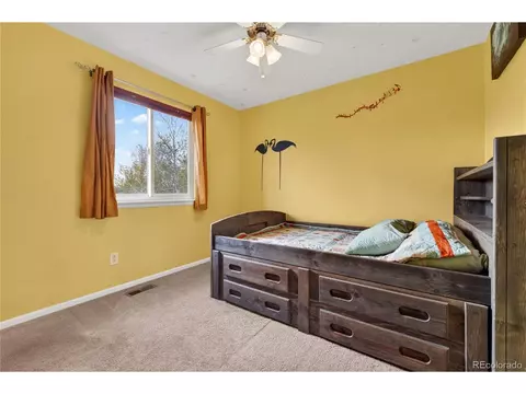 Bedroom - 6289 Viewpoint Ave, Firestone, CO 80504 photo 5 of 5