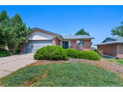 2206 S Devinney St, Lakewood, CO 80228