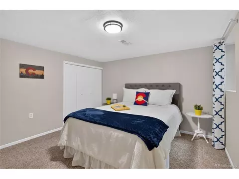 7650 S Kit Carson Dr, Centennial, CO 80122 photo 34