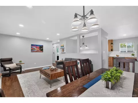 7650 S Kit Carson Dr, Centennial, CO 80122 photo 7