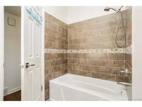 220 E Costilla Ave, Centennial, CO 80122 photo 14