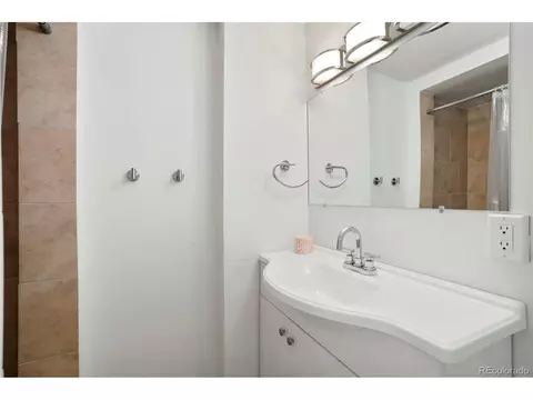220 E Costilla Ave, Centennial, CO 80122 photo 24