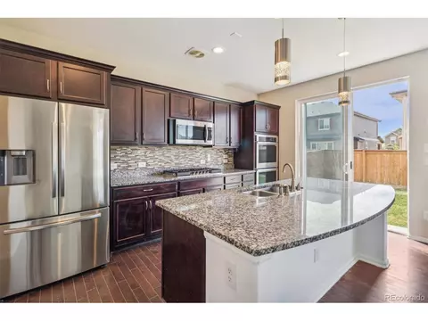 25462 E 5th Pl, Aurora, CO 80018