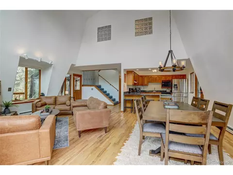 22354 Park Ln, Morrison, CO 80465 photo 9