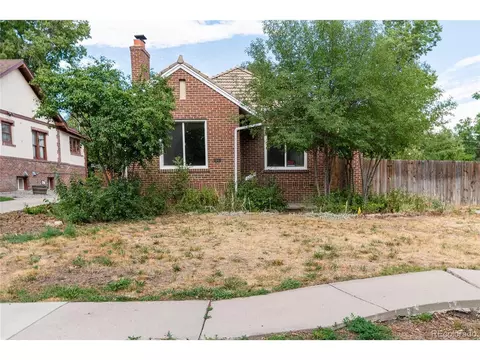 Undisclosed, Denver, CO 80220