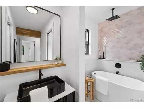 Bath - 118 Crooked Spur, Boulder, CO 80302 photo 1 of 4