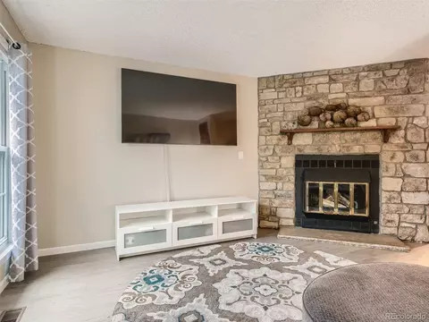 2683 E Nichols Cir, Centennial, CO 80122 photo 5