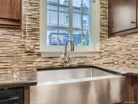 2683 E Nichols Cir, Centennial, CO 80122 photo 8