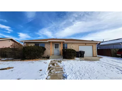 1907 Estrella Pl, Alamosa, CO 81101