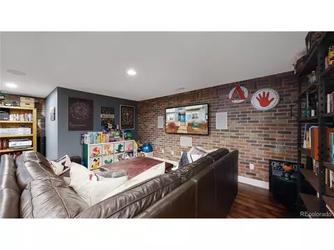 8451 E 33rd Ave, Denver, CO 80238 photo 23
