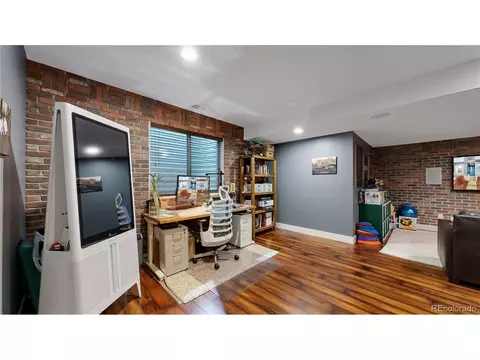 8451 E 33rd Ave, Denver, CO 80238 photo 19