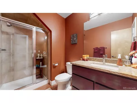 8451 E 33rd Ave, Denver, CO 80238 photo 24