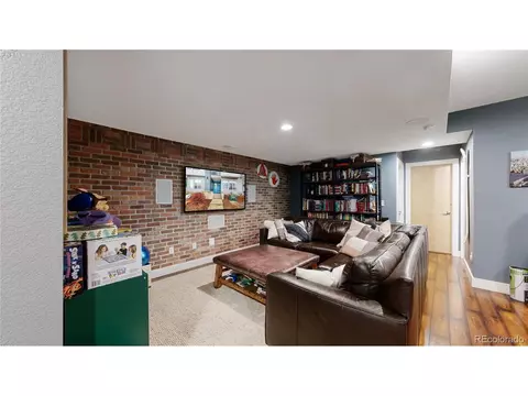 8451 E 33rd Ave, Denver, CO 80238 photo 21