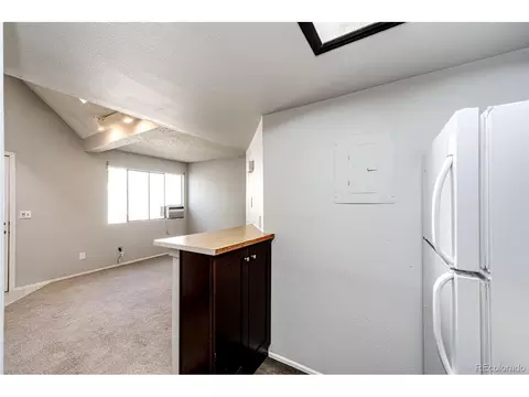 Kitchen - 17050 E Ford Dr, Aurora, CO 80017 photo 2 of 2