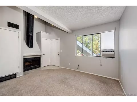 Living - 17050 E Ford Dr, Aurora, CO 80017 photo 4 of 5
