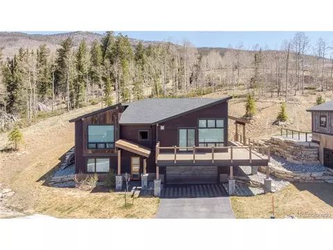 50 Fly Caster Ln, Silverthorne, CO 80498