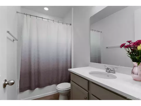 934 Waterloo St, Aurora, CO 80018 photo 13