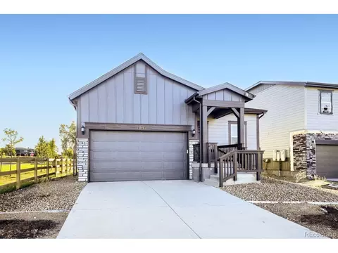 1773 Howling Dr, Windsor, CO 80550