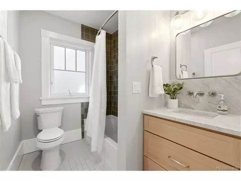 Bath - 800 Monroe St, Denver, CO 80206 photo 2 of 5