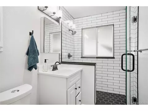 11550 E 2nd Ave, Aurora, CO 80010 photo 20