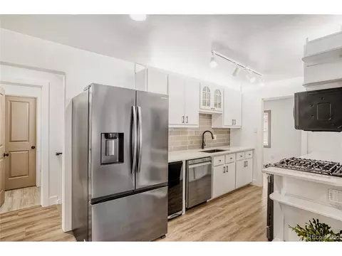 11550 E 2nd Ave, Aurora, CO 80010 photo 10