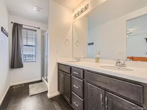 27461 E 10th Dr, Aurora, CO 80018 photo 17