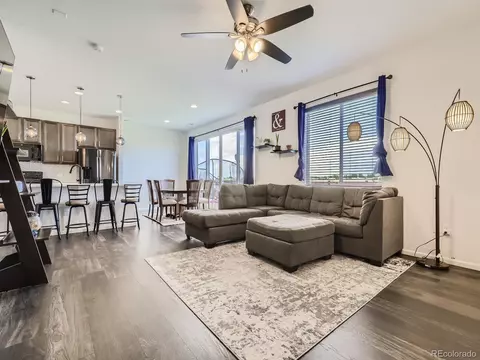 27461 E 10th Dr, Aurora, CO 80018 photo 5