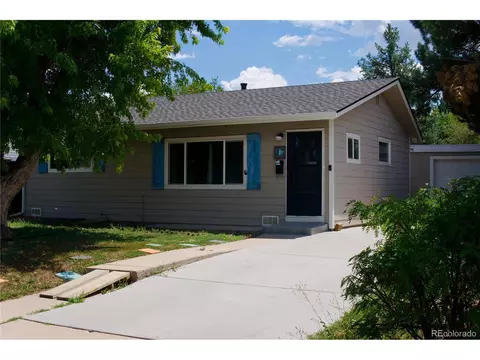 11692 E 7th Ave, Aurora, CO 80010 photo 2