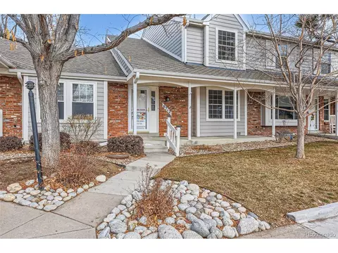 6712 E Briarwood Dr, Centennial, CO 80112