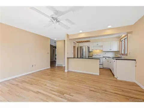 8342 Dover Ct, Arvada, CO 80005 photo 11