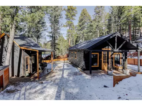 135 Squilchuck Trl, Woodland Park, CO 80863