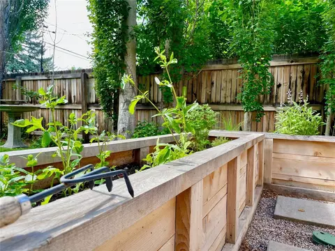 2375 Locust St, Denver, CO 80207 photo 34